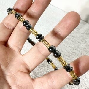 Handmade Metallic Magnetic Beaded Bracelet With Magnetic Closure